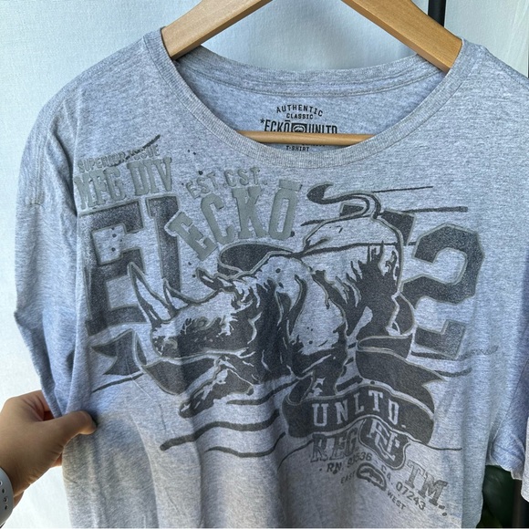 Ecko Unlimited Graphic T Shirt / Size XL - Picture 3 of 4